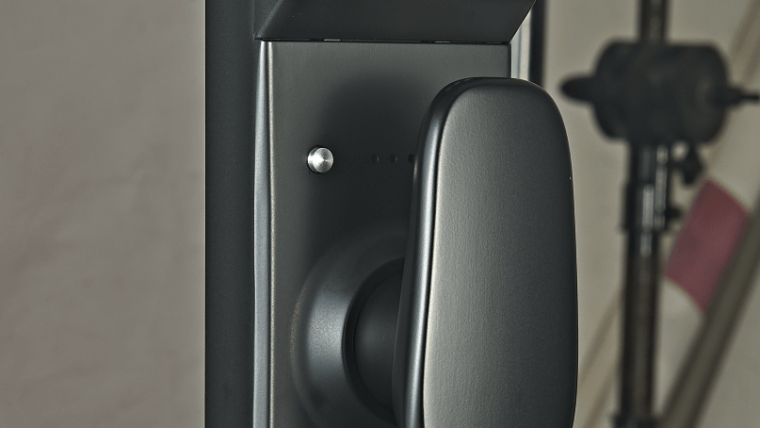 כיצד מנעולים חכמים יכולים לשדרג את חוויית הבית החכם?